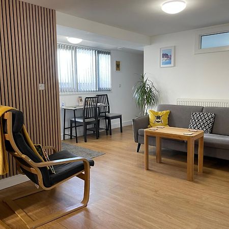 The Garden Apartment Newton Abbot Exterior photo